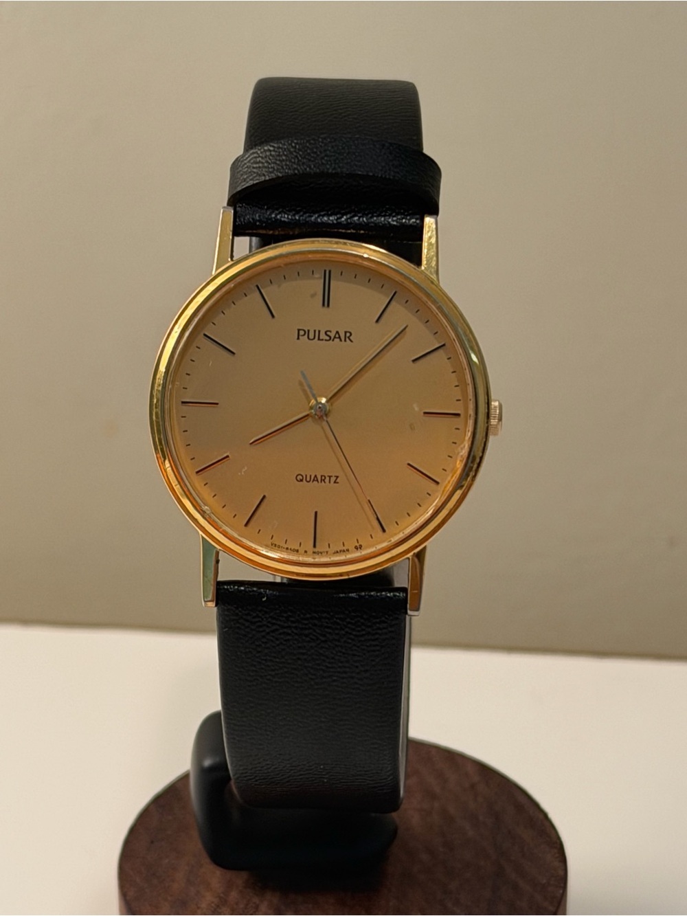 Vintage Pulsar Quartz Dress Watch – Gold Tone with New Leather Band (32.5mm)